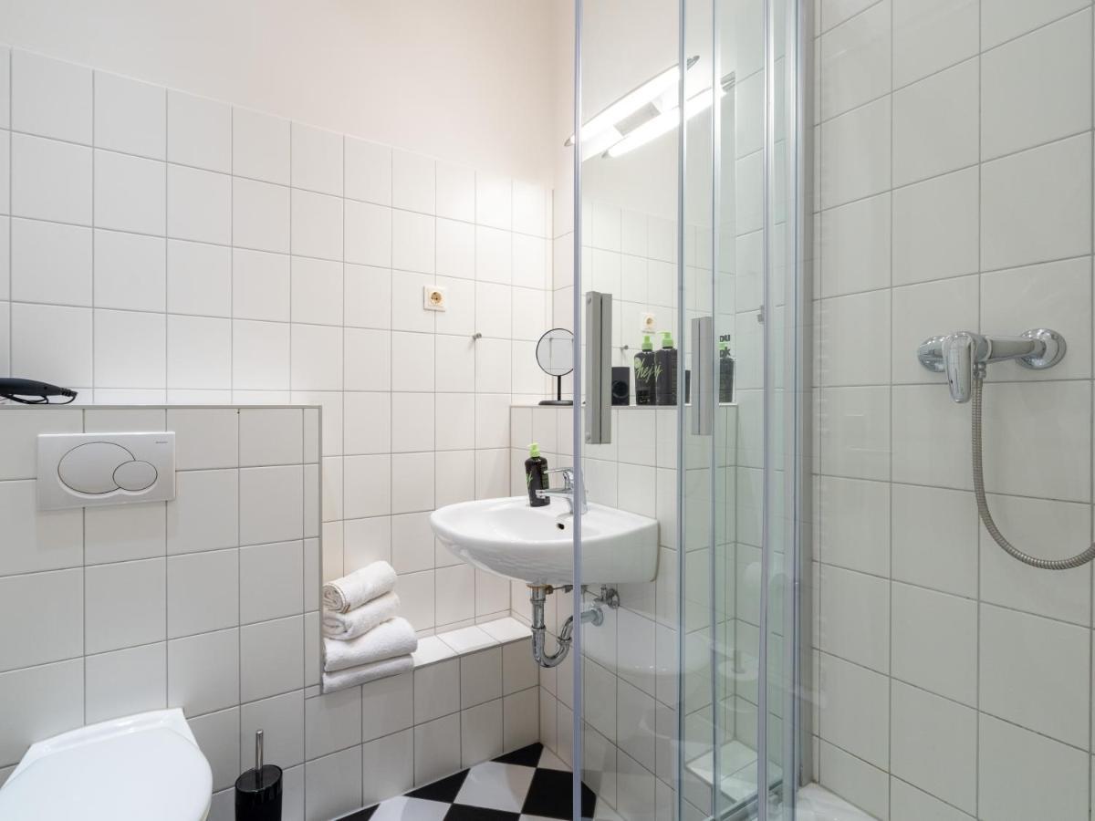 Limehome Berlin Malmoeer Strasse Екстериор снимка