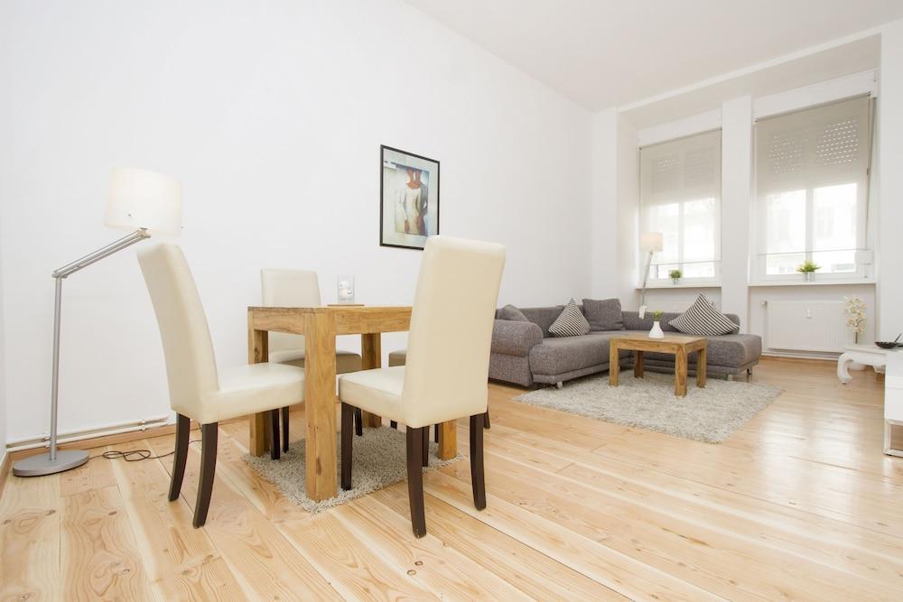 Limehome Berlin Malmoeer Strasse Екстериор снимка