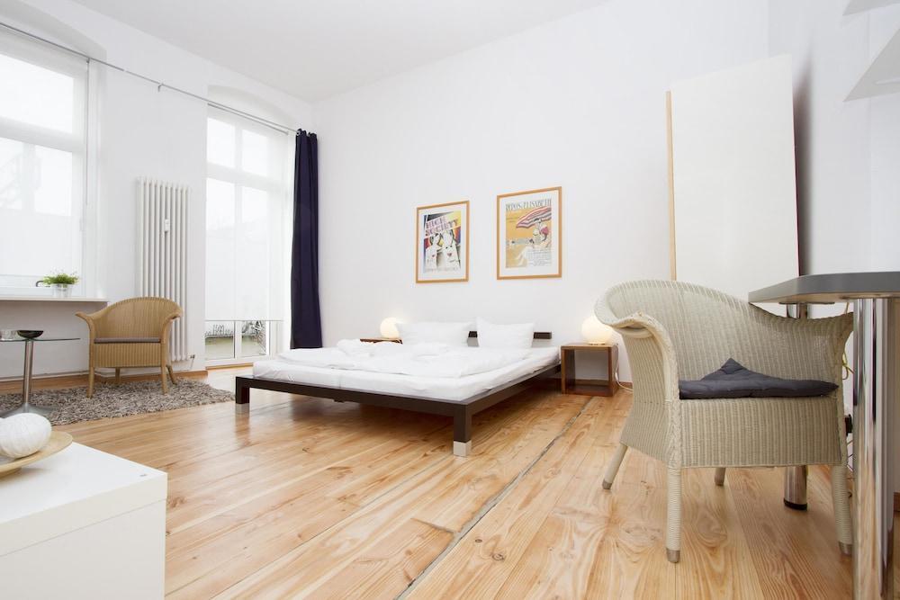 Limehome Berlin Malmoeer Strasse Екстериор снимка